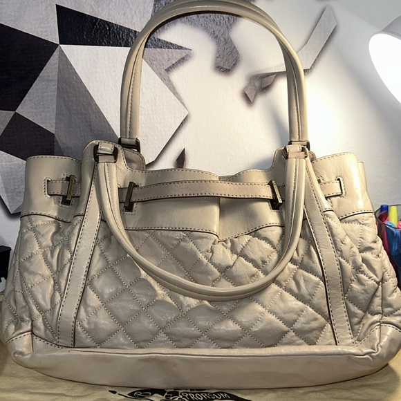 Burberry Grey/Beige Quilted Leather Enmore Hobo - Picture 5 of 13